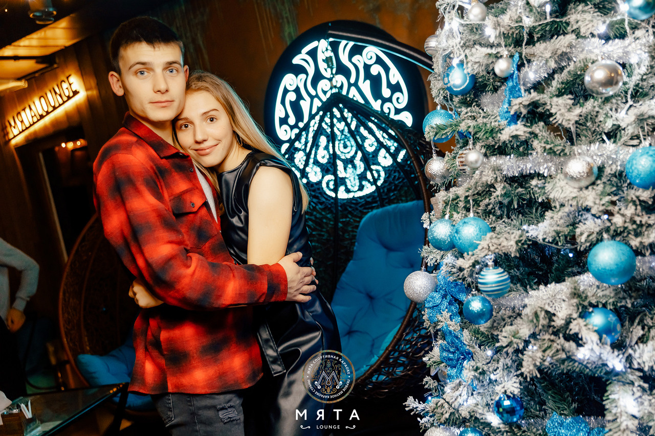 25\12\21 Новогоднее караоке в Мяте. Мята Спортивная — Кальянная, караоке, бар в Минске