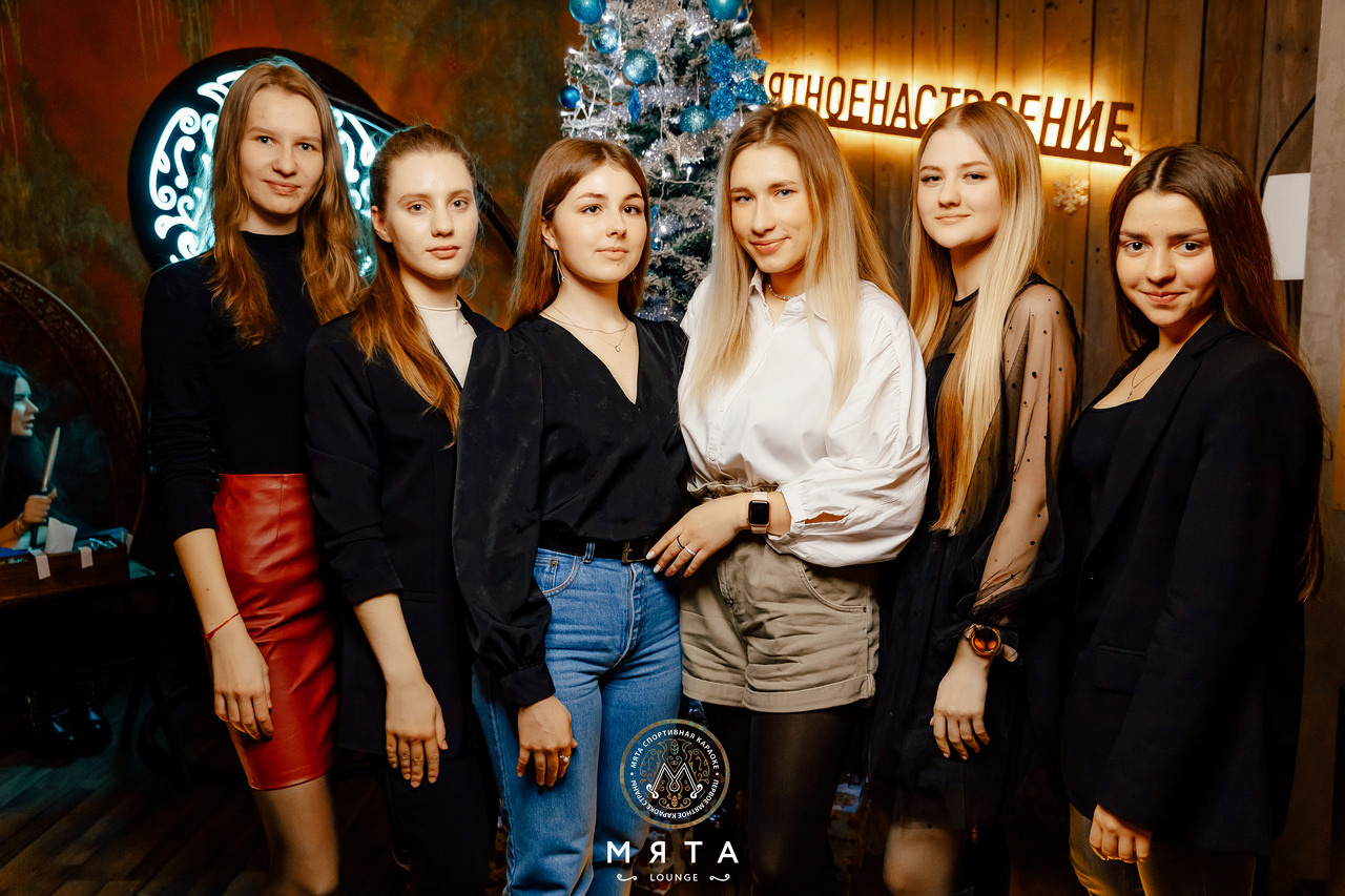 25\12\21 Новогоднее караоке в Мяте. Мята Спортивная — Кальянная, караоке, бар в Минске