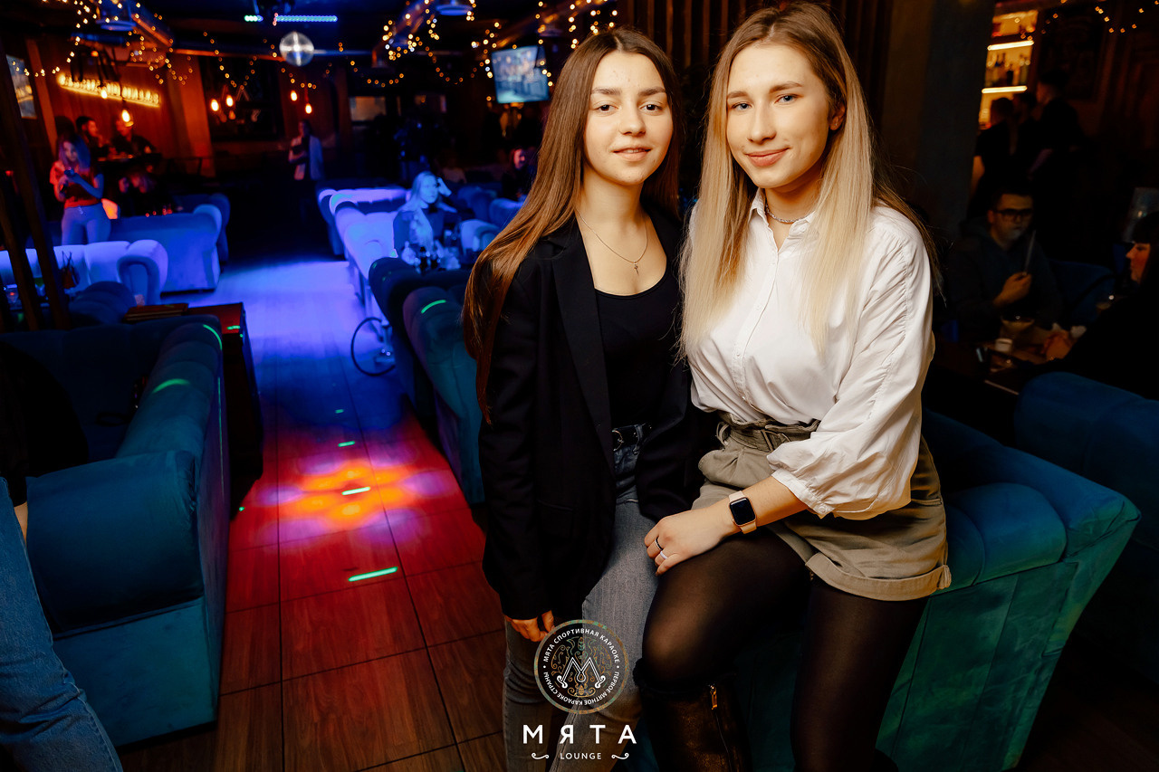 25\12\21 Новогоднее караоке в Мяте. Мята Спортивная — Кальянная, караоке, бар в Минске