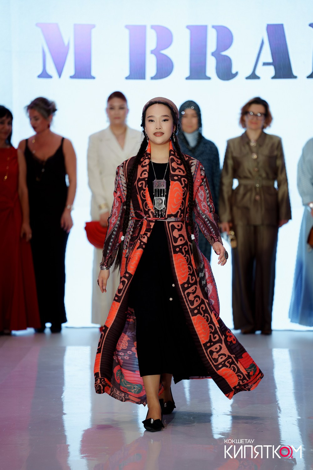 BRAND FASHION SHOW. КИПЯТКОМ КОКШЕТАУ