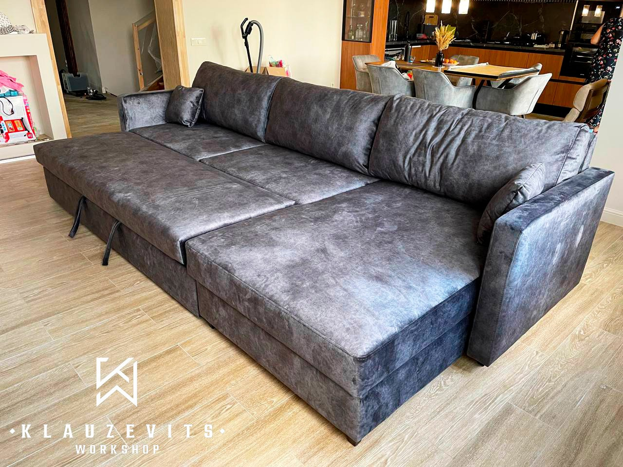 Мягкая мебель. Klauzevits Workshop