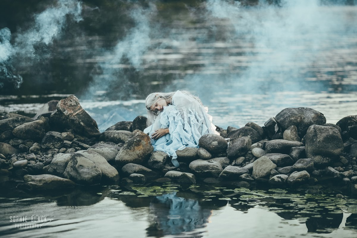 Одиночество Путников. Соня Черных (sophieblack)