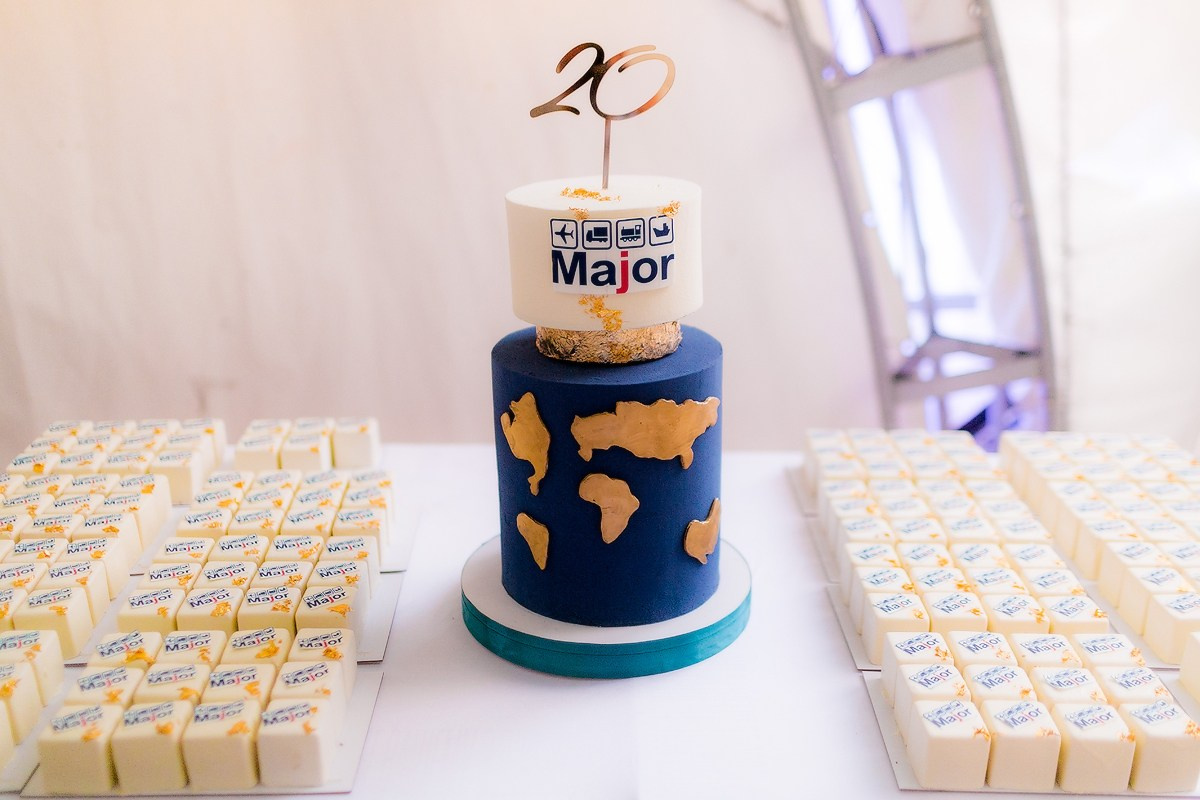 Фотосъемка корпоратива Major на берегу строгинской поймы. Репортажный фотограф Борис Геер