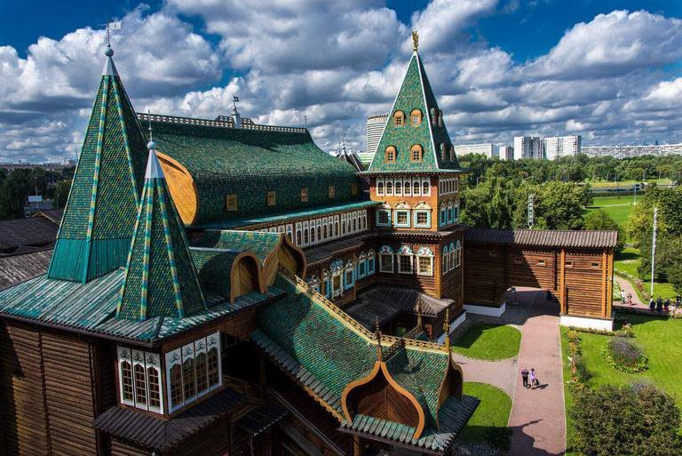 Красивые места для фотосессии в Москве для свадебной и семейной съемки