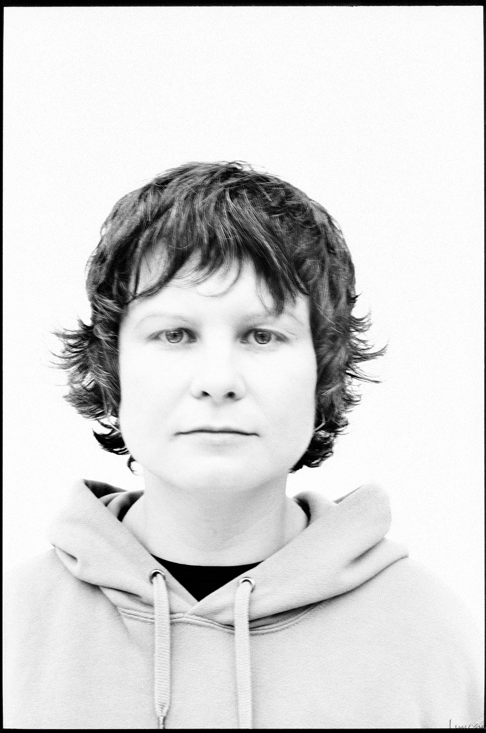 Классическая портретная выездная фотосессия (полевое исследование). Один человек один кадр. Летняя Школа. Дубна. Портретный и художественный фотограф в Москве Пётр Корень