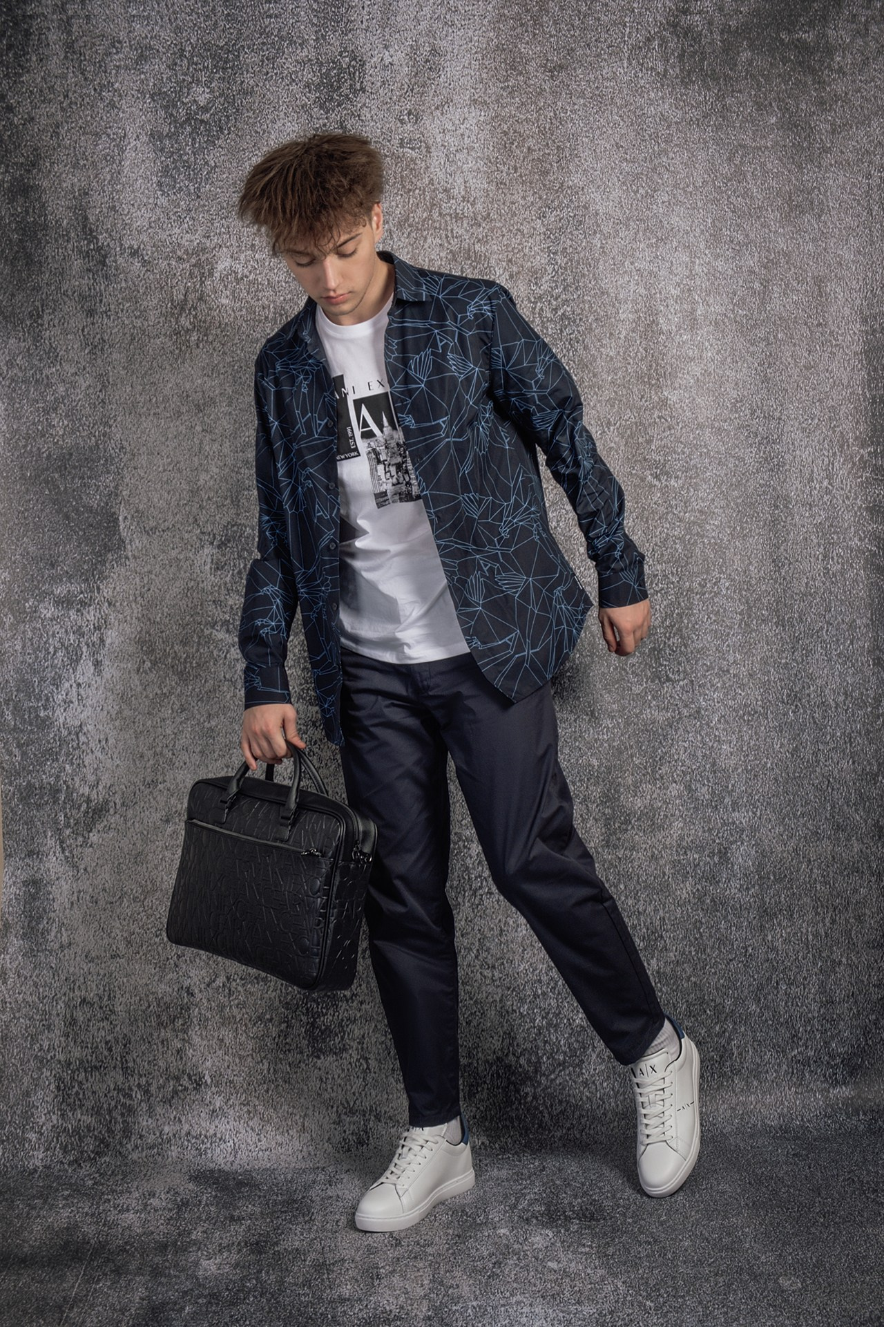 Предметная съёмка для маркетплейсов в Симферополе. Предметный фотограф в Симферополе Антон Катунин