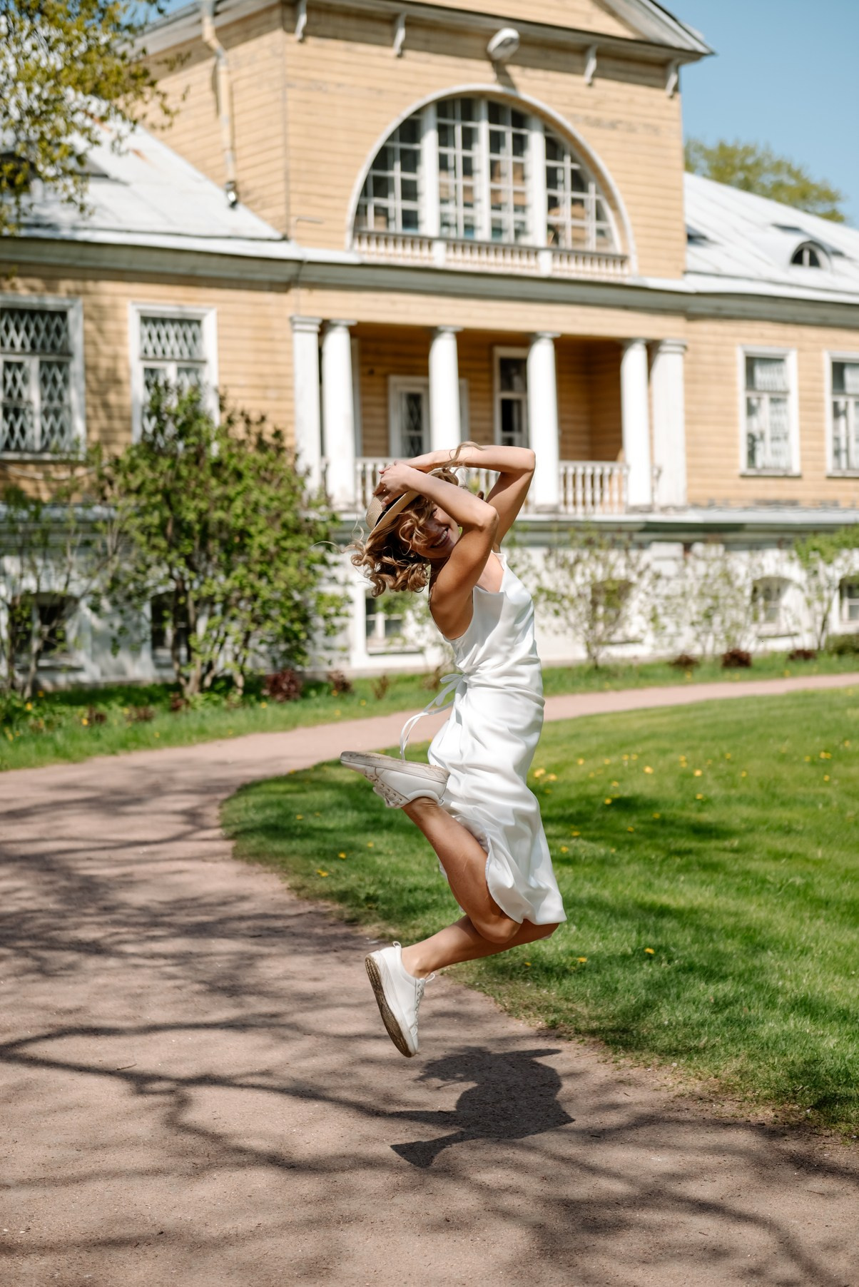 Оксана. Яблоневое цветение. Свадебный и семейный фотограф в Санкт-Петербурге Елена Худякова