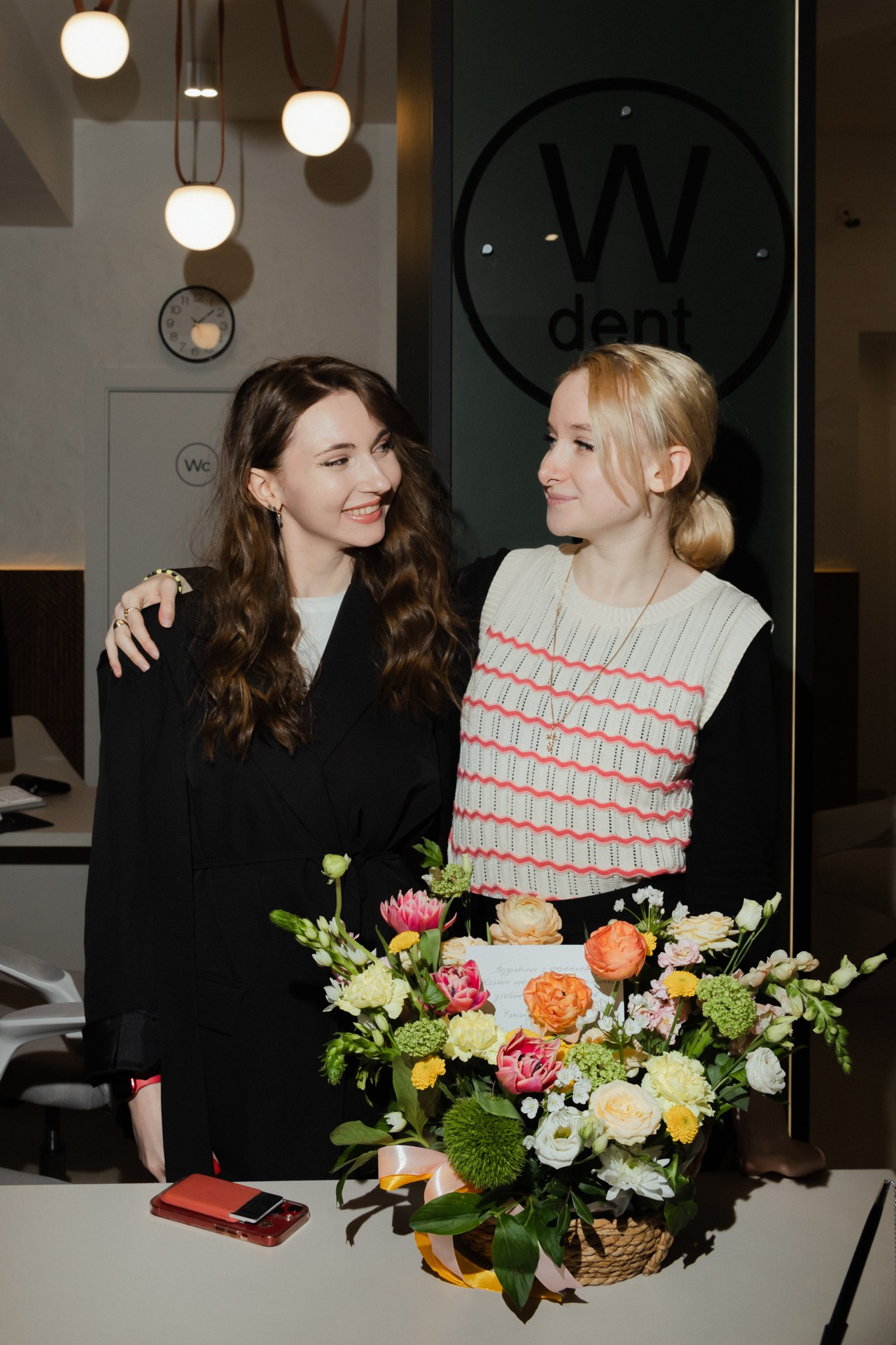 W Dent. Открытие стоматологии. Фотографы и Видеографы Night2Day Санкт-Петербург