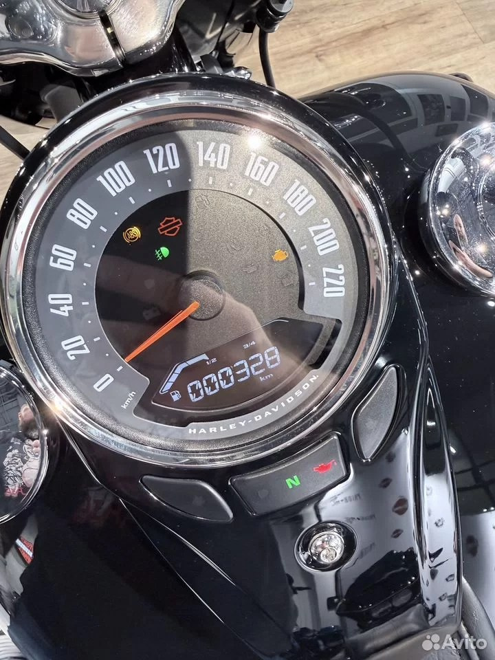 Купить Harley-Davidson 2019 HD Heritage NEW (Softail/Dyna) — подробнее на сайте. Hello Davidson, Москва. Только хорошие мотоциклы…