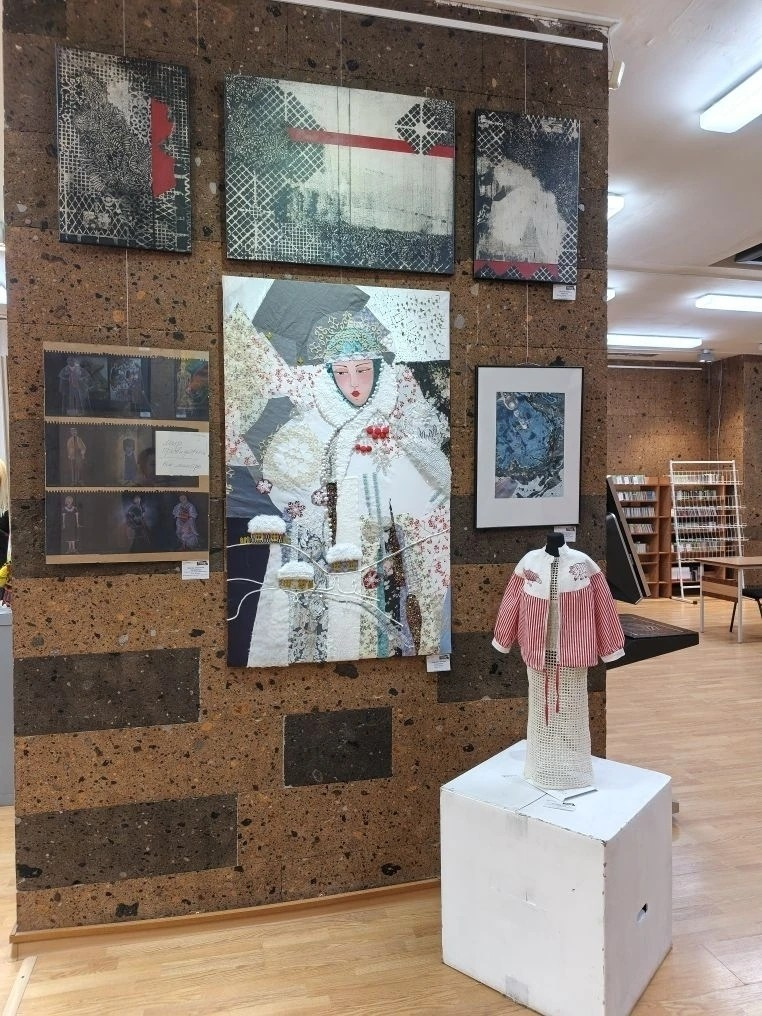 Участвую в выставке «Другое море», г. Новосибирск. Фотограф Наталия Шляпина в Ростове-на-Дону