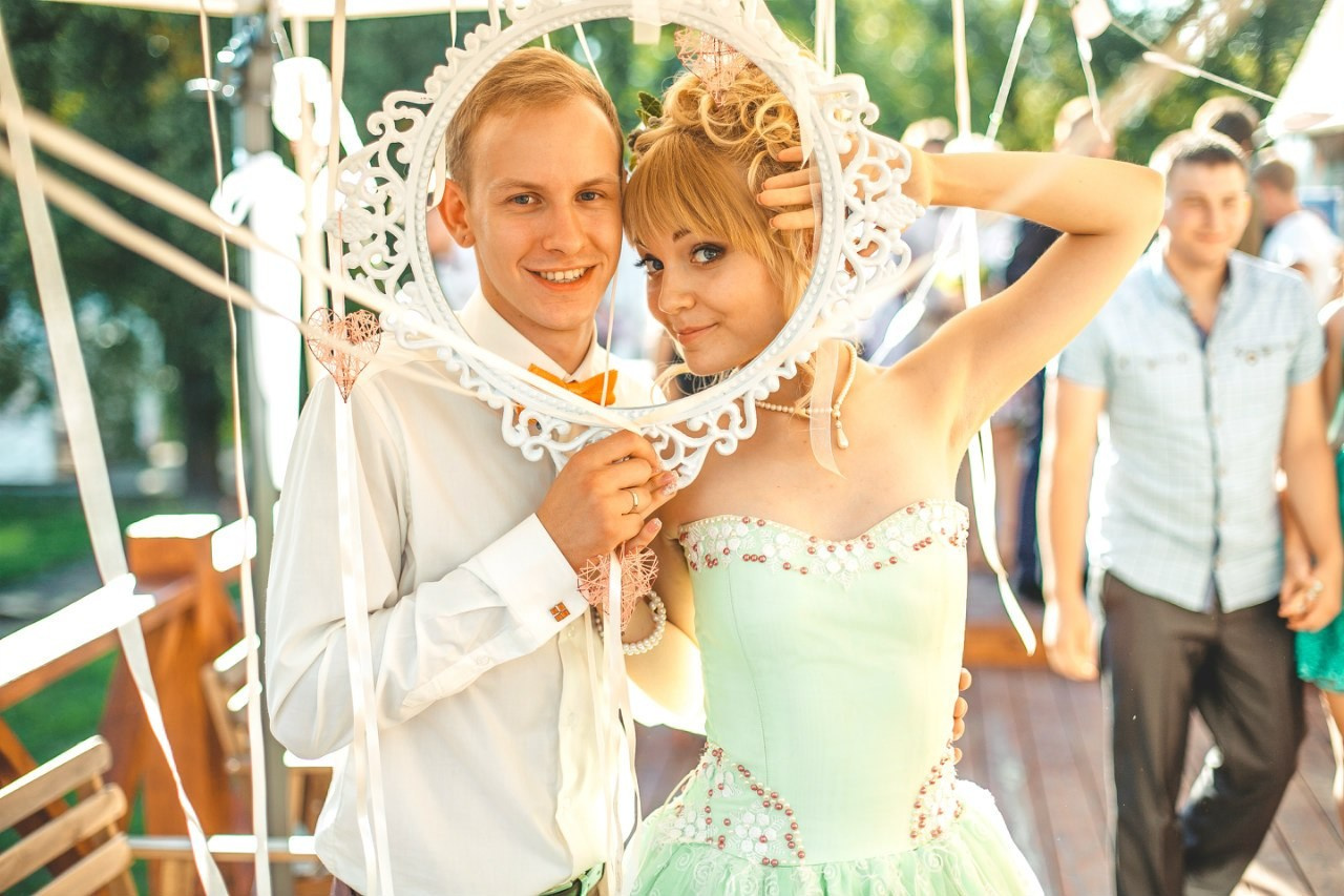 Примеры свадебных платьев. Модельер Евгений Бременев