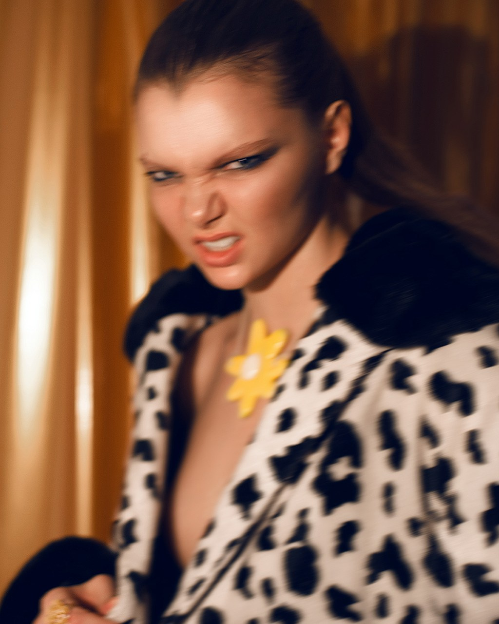 Фотосессия для журнала в стиле фэшн. Фотограф Дарья Едапина Новосибирск