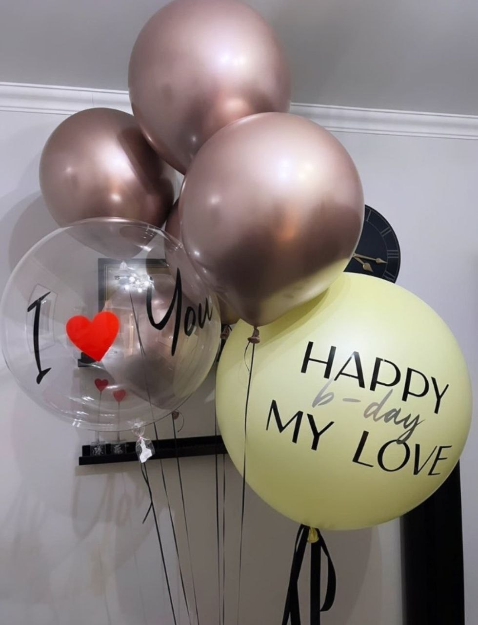 Vjenčanje Devojačko veče Prosidba Dekoracije za vjenčanje Dekoracije za devojačko veče Dekoracije za prosidbu Dekoracija za vjenčanje Dekora. Шары с гелием, фотозоны Нови Сад Белград. Balone i dekoracije od balona Novi Sad Beograd