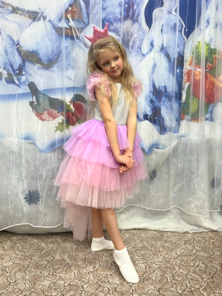 Шаповалова Вероника. Model base