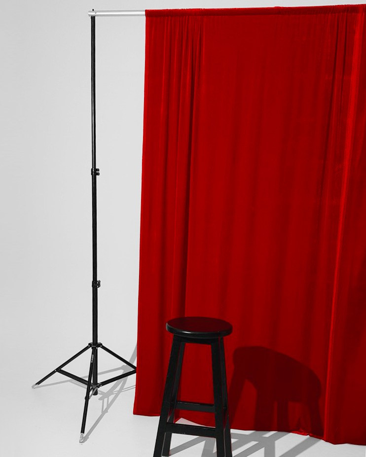 красный фон Донецк