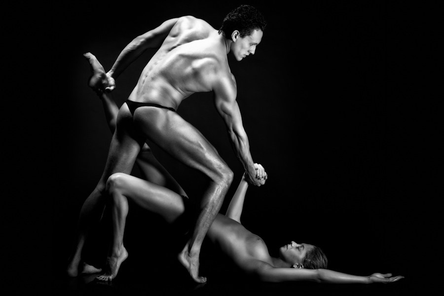 ОКСЮМОРОН Выставка. Профессиональный фотограф Дугинов Николай | Екатеринбург