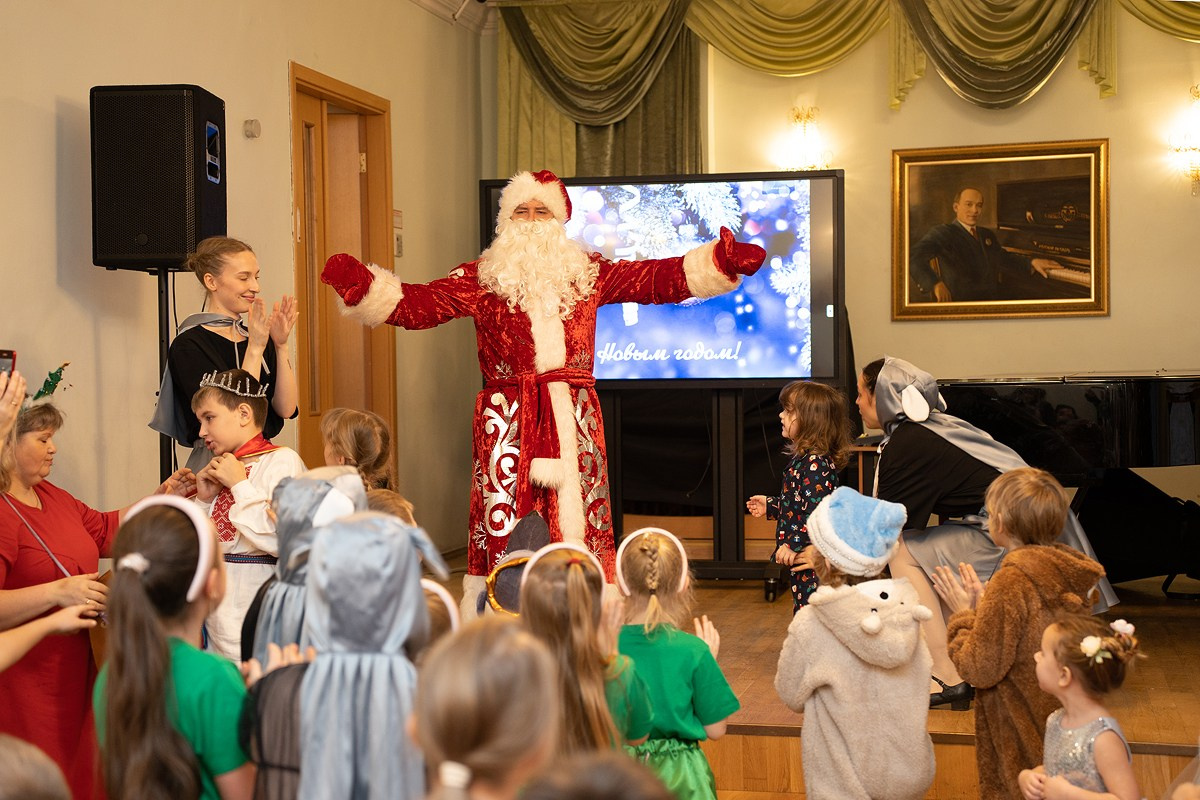 Новогодняя ёлка для ребят в ДШИ имени И. О. Дунаевского!. Фотограф Мария Ковкова