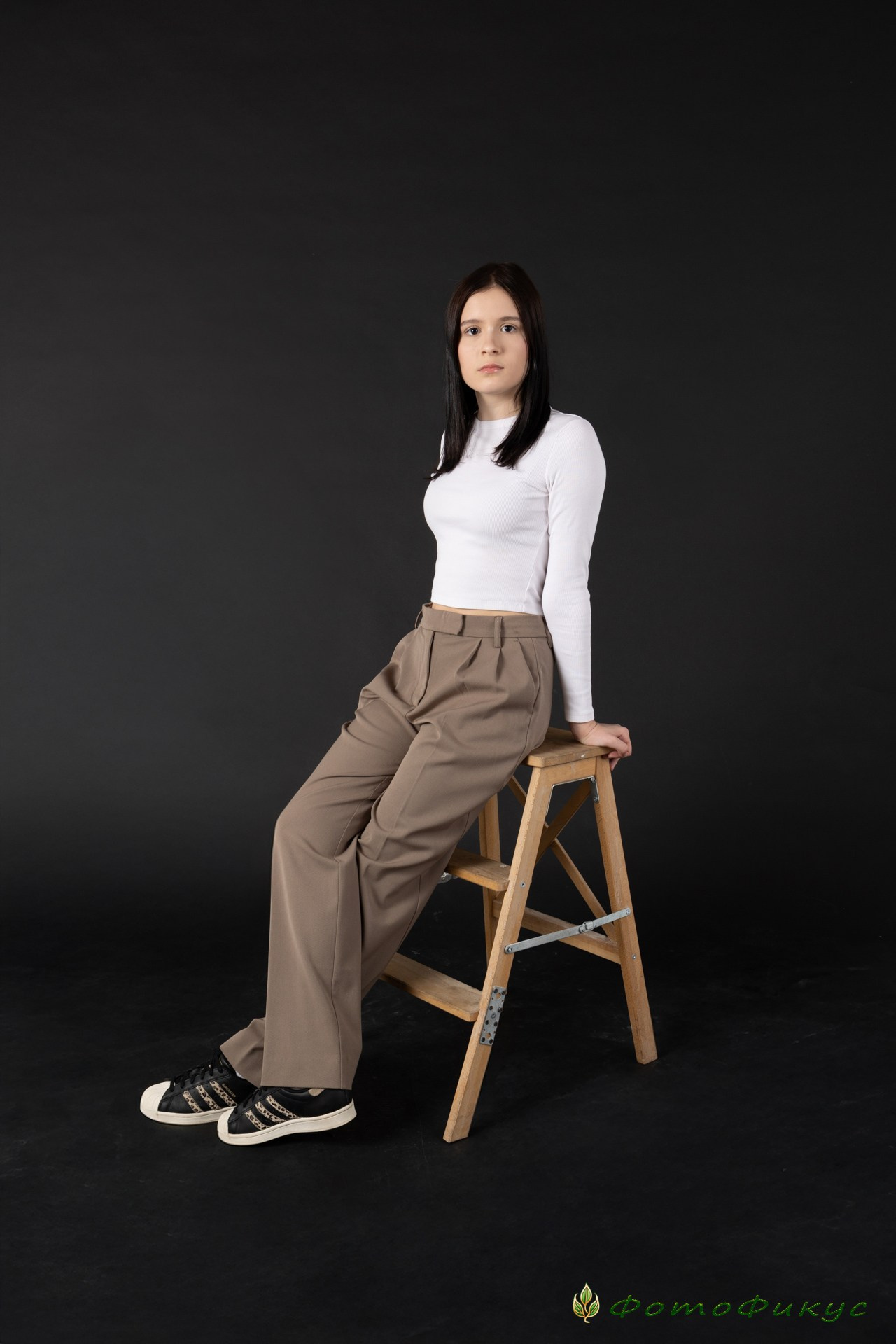 Старшеклассники. Студия. Фотографы Евгений и Екатерина. Фотофикус. Тюмень