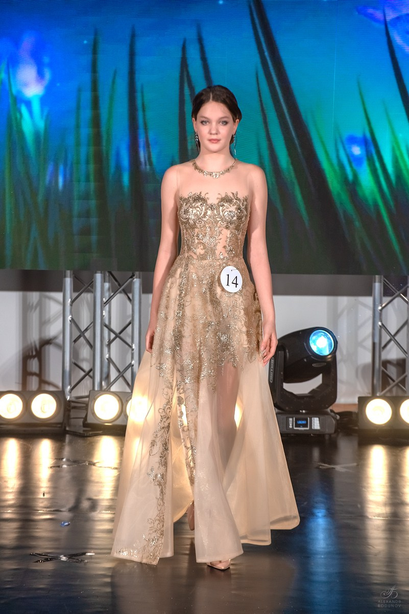 GrandFashionShow2024. Семейный и коммерческий фотограф в Сочи Александр Бодунов