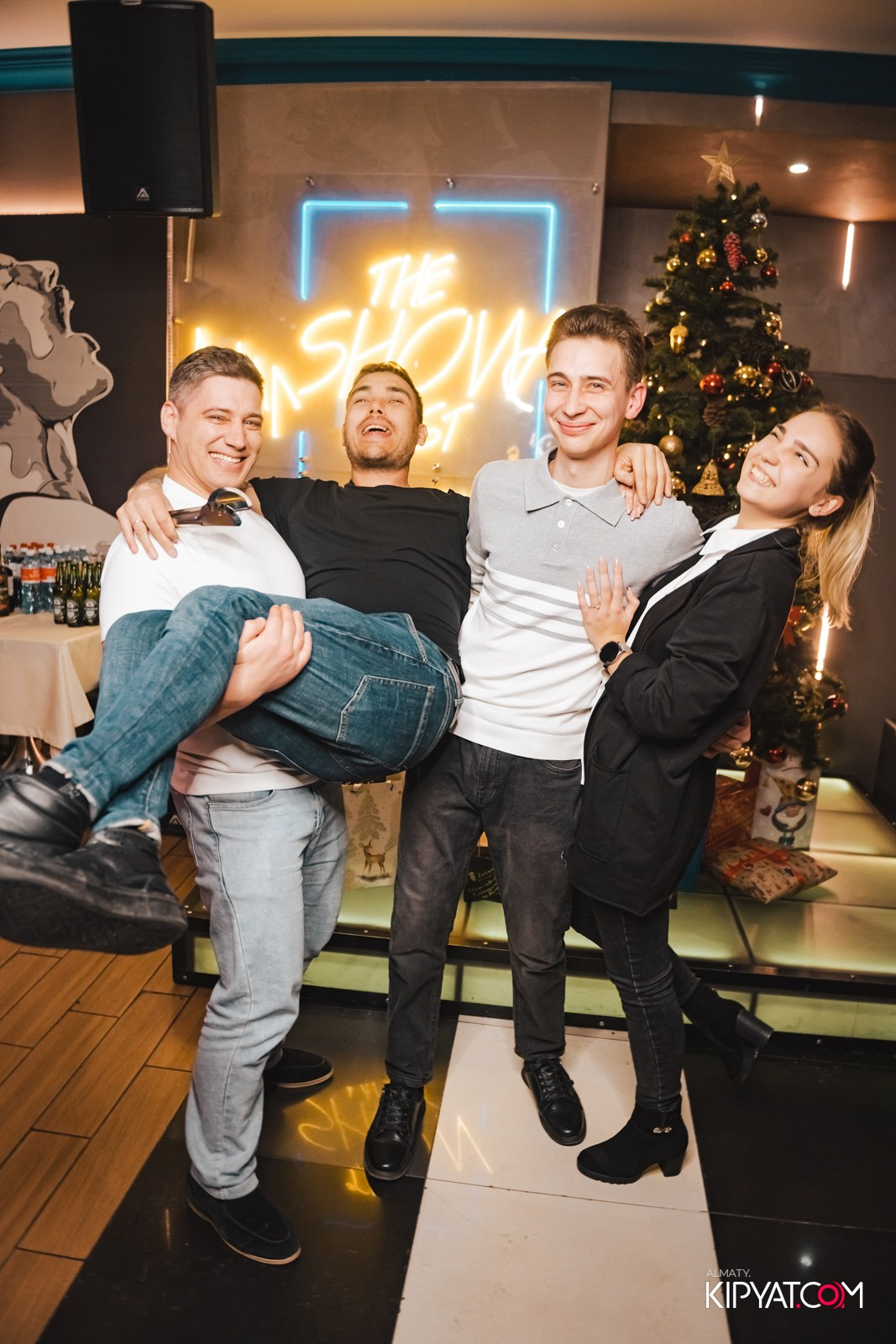 ROCK CRYSTAL. КИПЯТКОМ АЛМАТЫ!