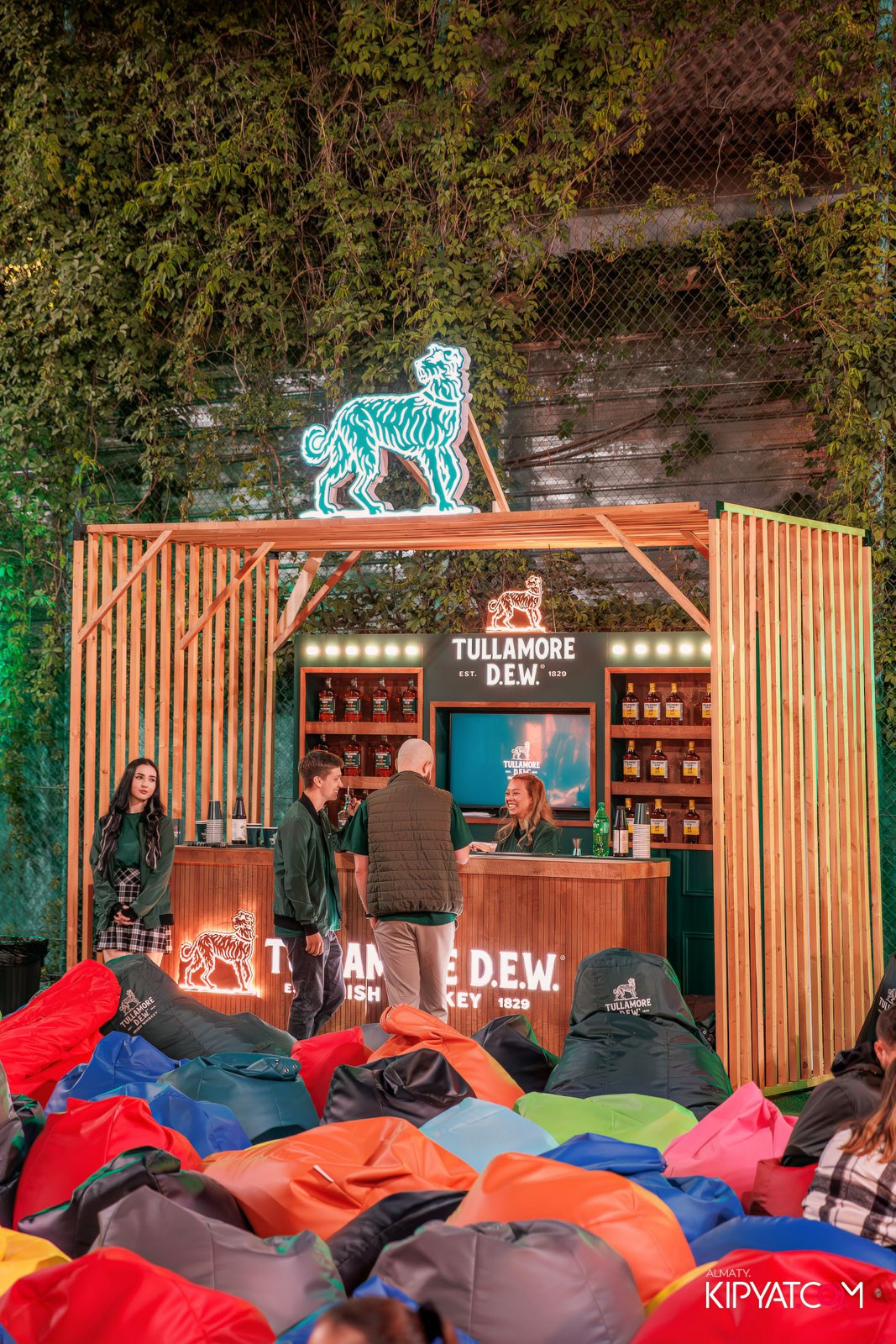 ФУТБОЛЬНЫЙ ФЕСТИВАЛЬ В VELVET SPORT VILLA. КИПЯТКОМ АЛМАТЫ!