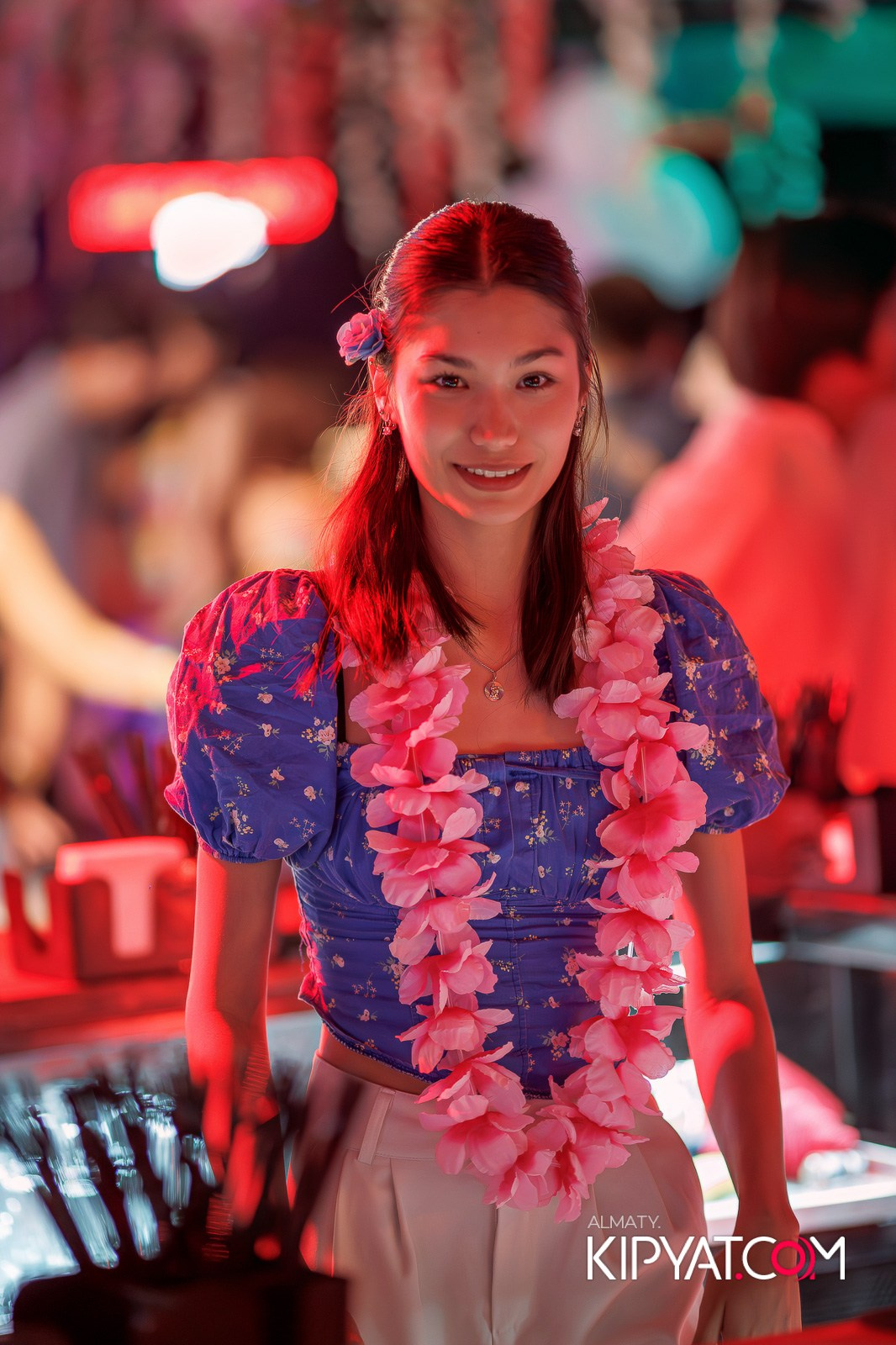 SKY BAR. КИПЯТКОМ АЛМАТЫ!