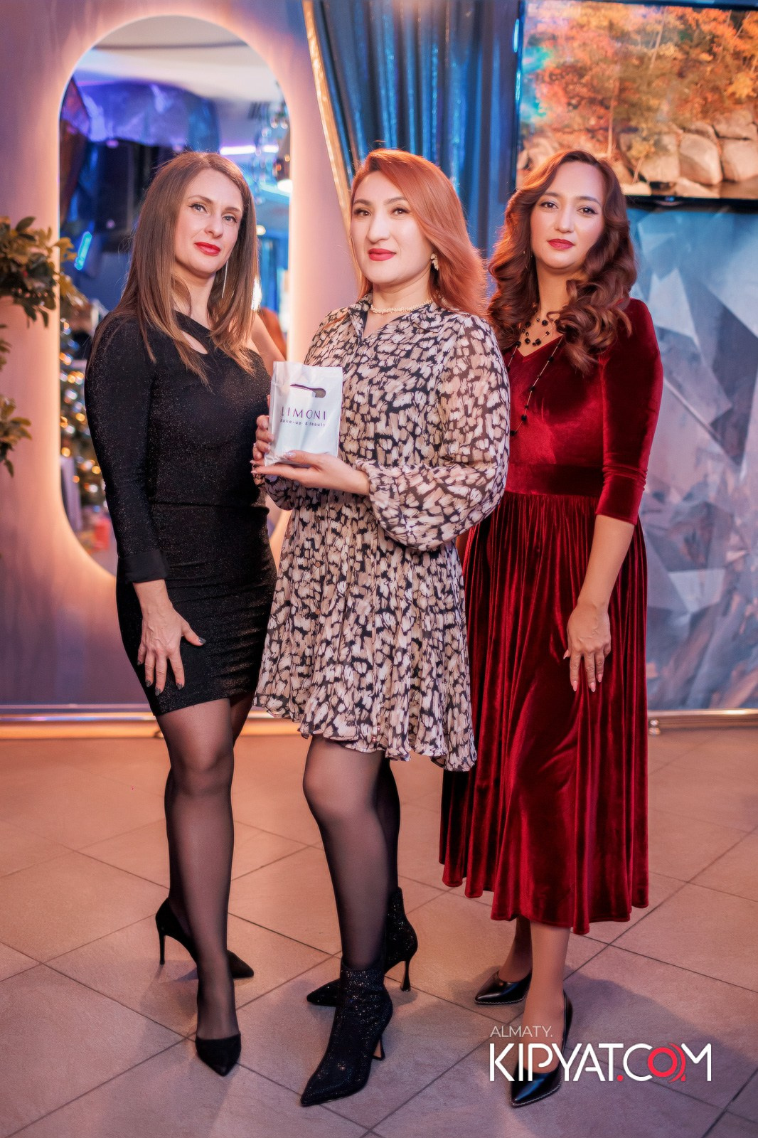 Корпоратив Женский клуб- 4 сезона. КИПЯТКОМ АЛМАТЫ! Фотосъемка мероприятий в Алматы