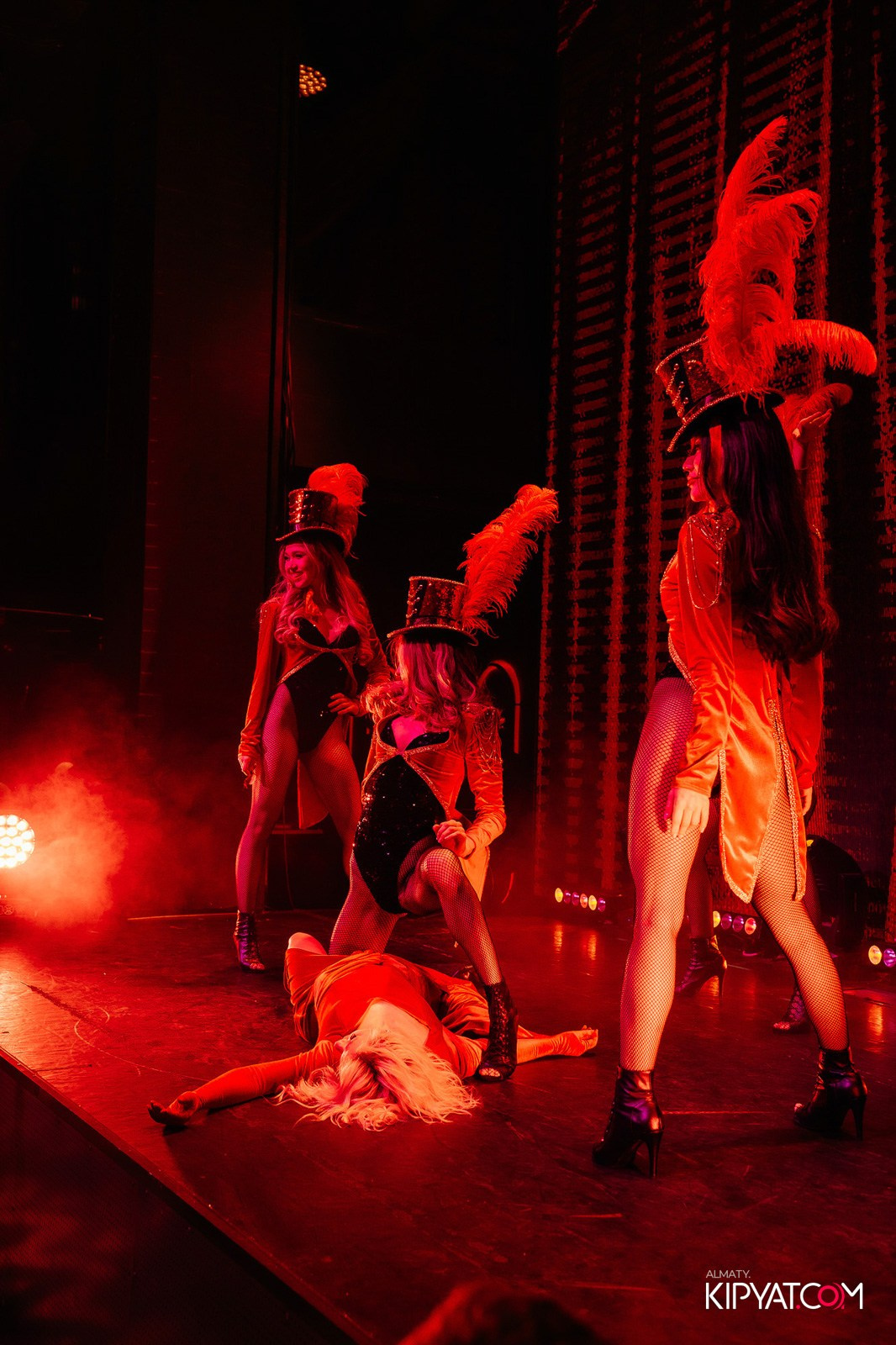 QUEEN. КИПЯТКОМ АЛМАТЫ!