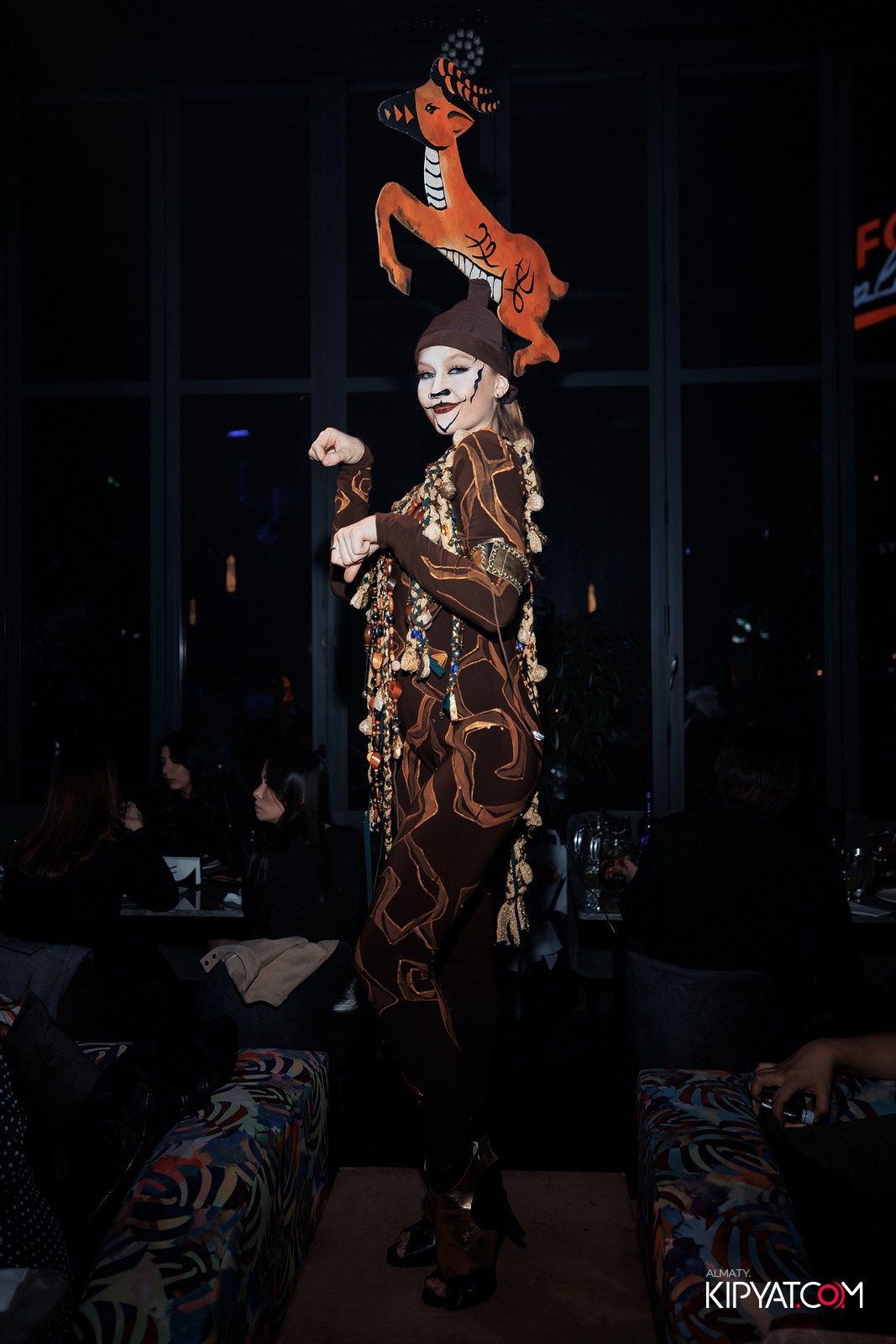 FRIENDS BAR & TERRACE. КИПЯТКОМ АЛМАТЫ!