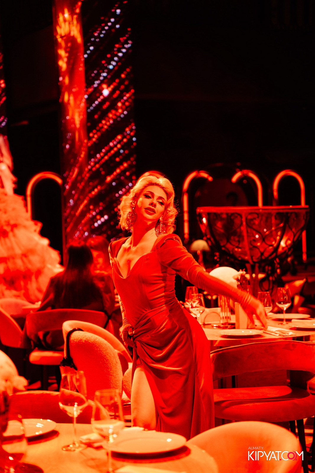 QUEEN. КИПЯТКОМ АЛМАТЫ!