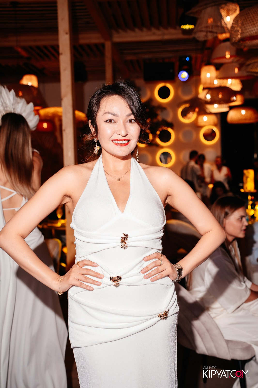 MOOD KARAOKE & TERRACE. КИПЯТКОМ АЛМАТЫ!