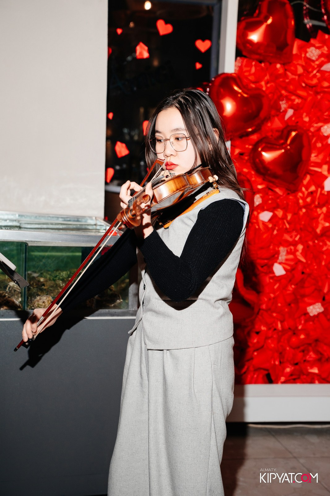 ДЕНЬ СВ.ВАЛЕНТИНА В РЕСТОРАНЕ AMICI. КИПЯТКОМ АЛМАТЫ!