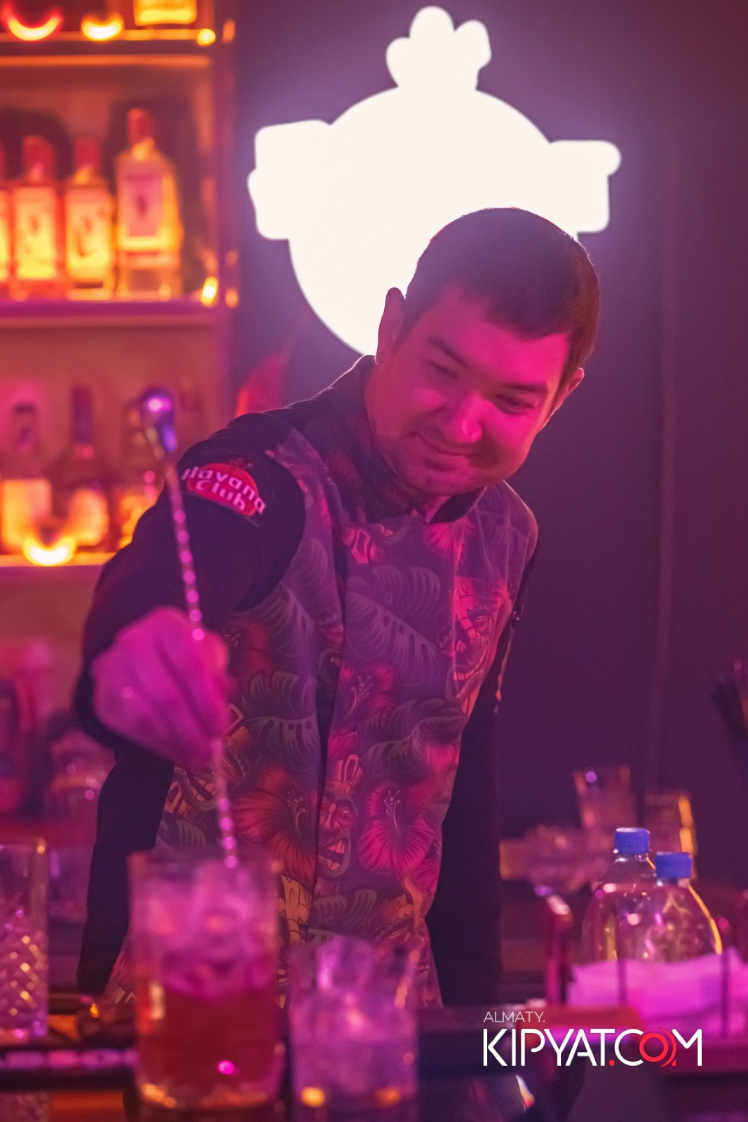 ОЛОВО НА ДОСТЫК. КИПЯТКОМ АЛМАТЫ!