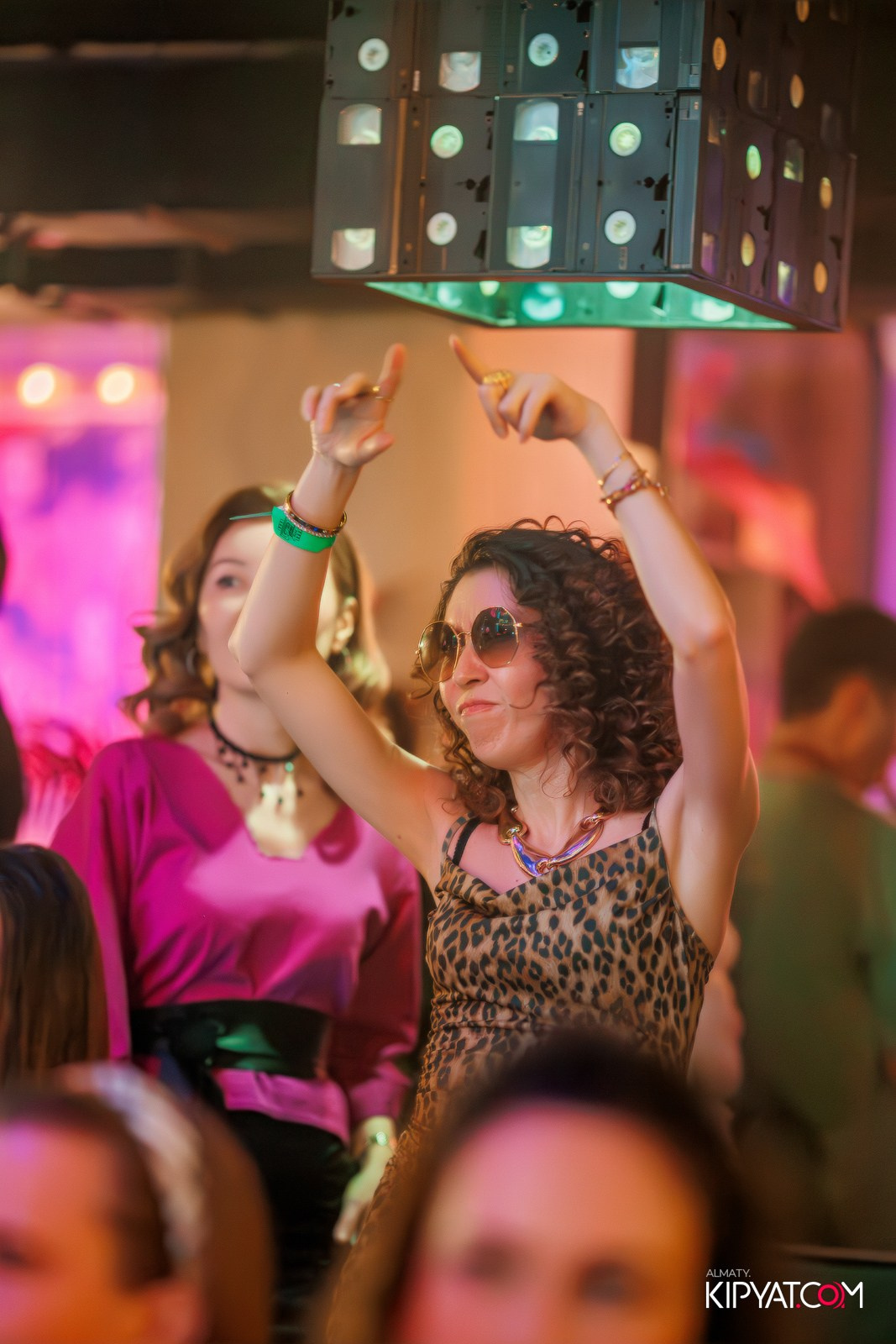 BEAUTY ЁЛКА SANTA BARBARA SPECIAL GUEST ГРУППА MILLENIUM 5 ТРИБЬЮТ ШОУ. КИПЯТКОМ АЛМАТЫ! Фотосъемка мероприятий в Алматы