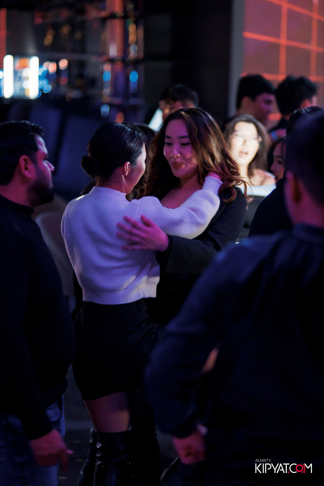 EVENT BAR. КИПЯТКОМ АЛМАТЫ! Фотосъемка мероприятий в Алматы