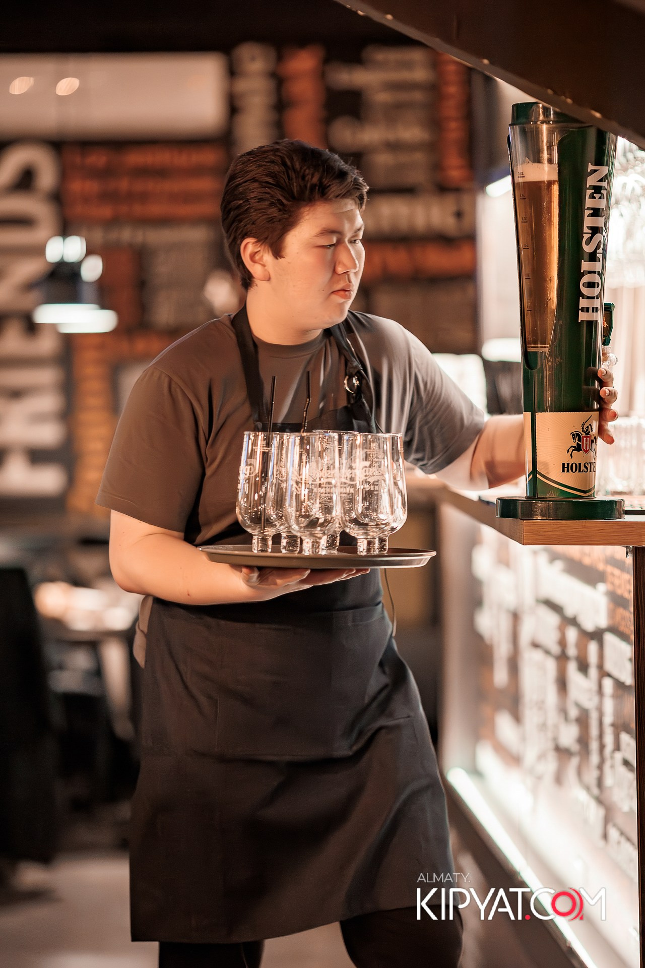 ШАШЛЫКОФФ. КИПЯТКОМ АЛМАТЫ!