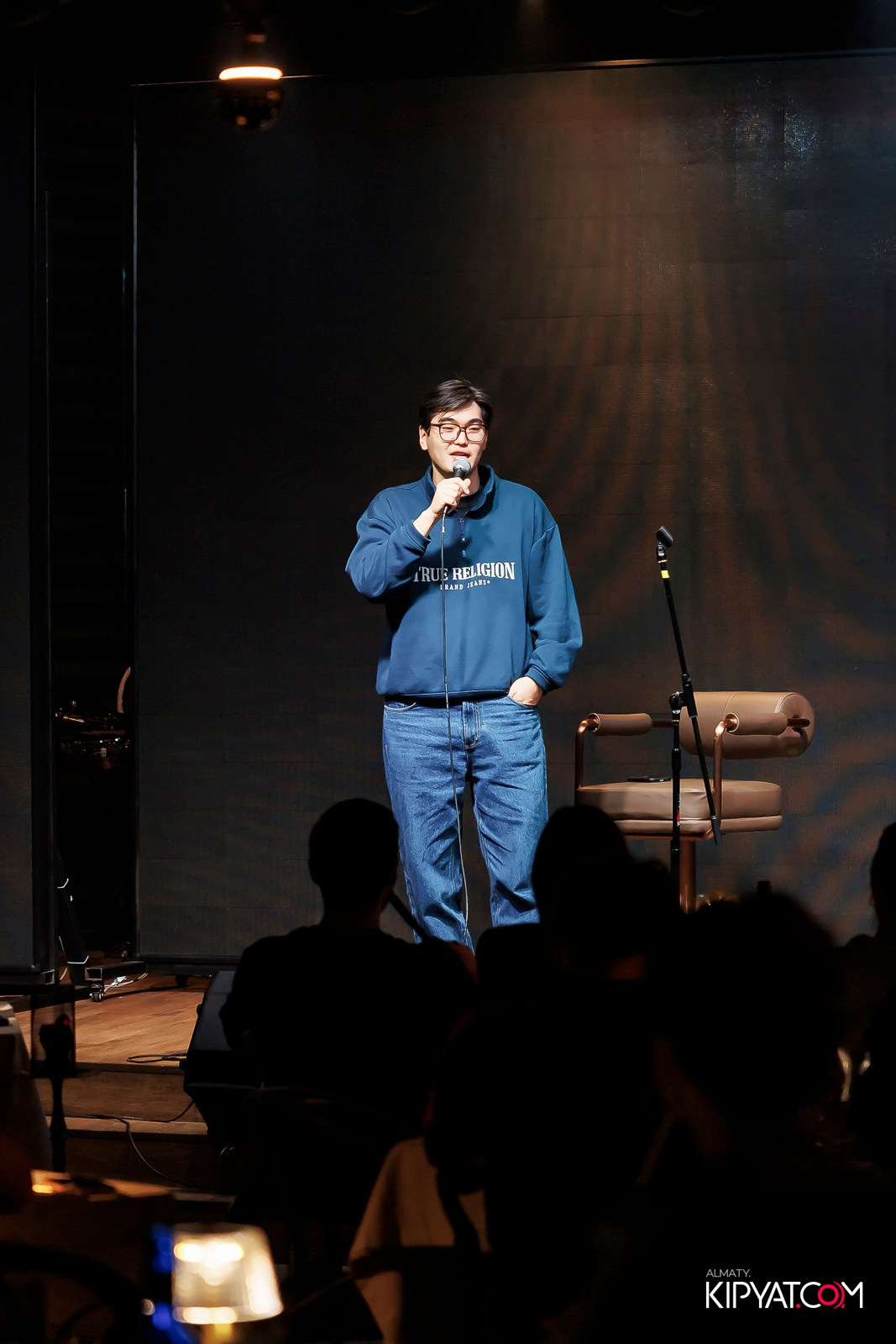 STAND UP КОНЦЕРТ АЛЕКСАНДА МЕРКУЛЬ. КИПЯТКОМ АЛМАТЫ! Фотосъемка мероприятий в Алматы