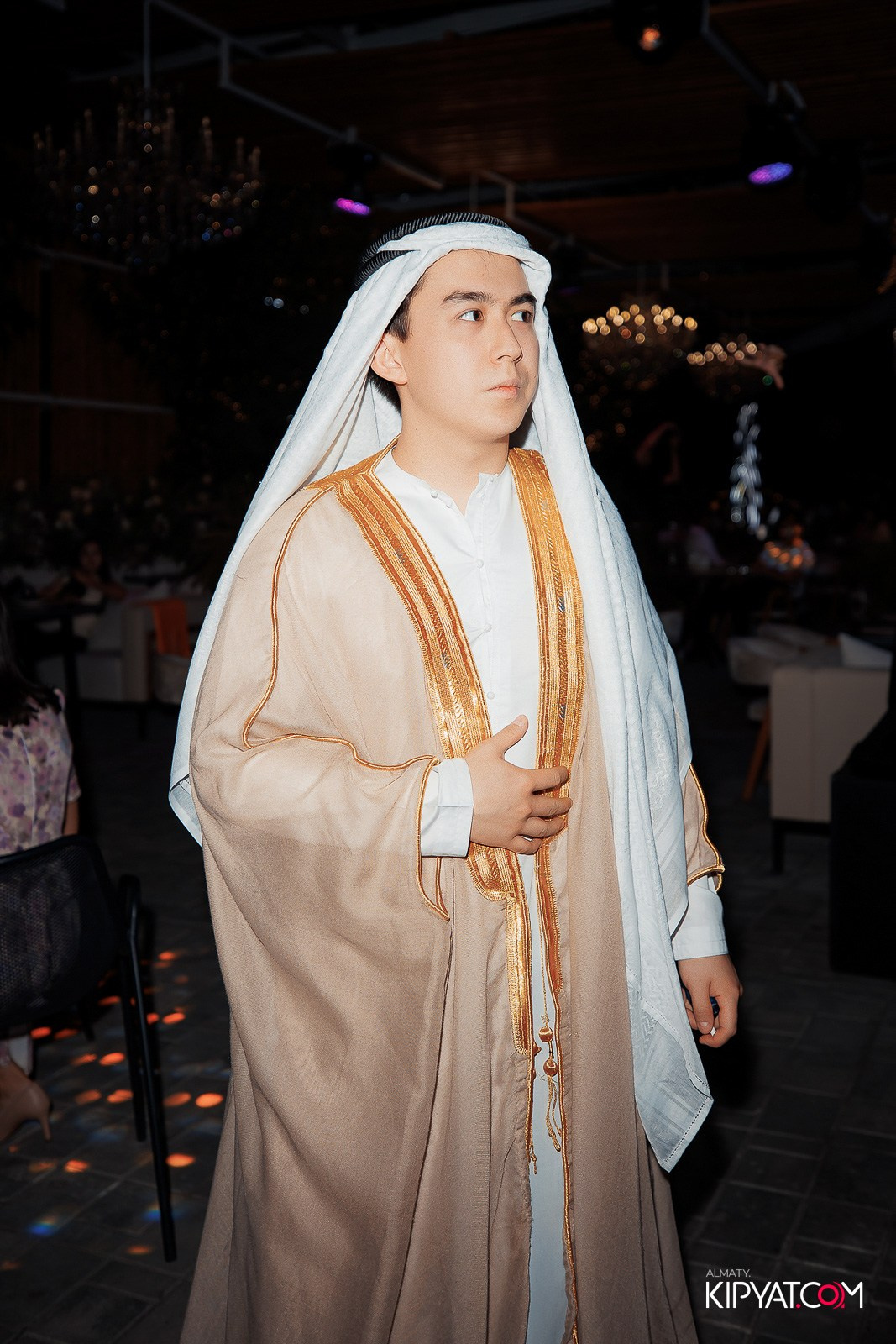 FRIENDS BAR & TERRACE. КИПЯТКОМ АЛМАТЫ!