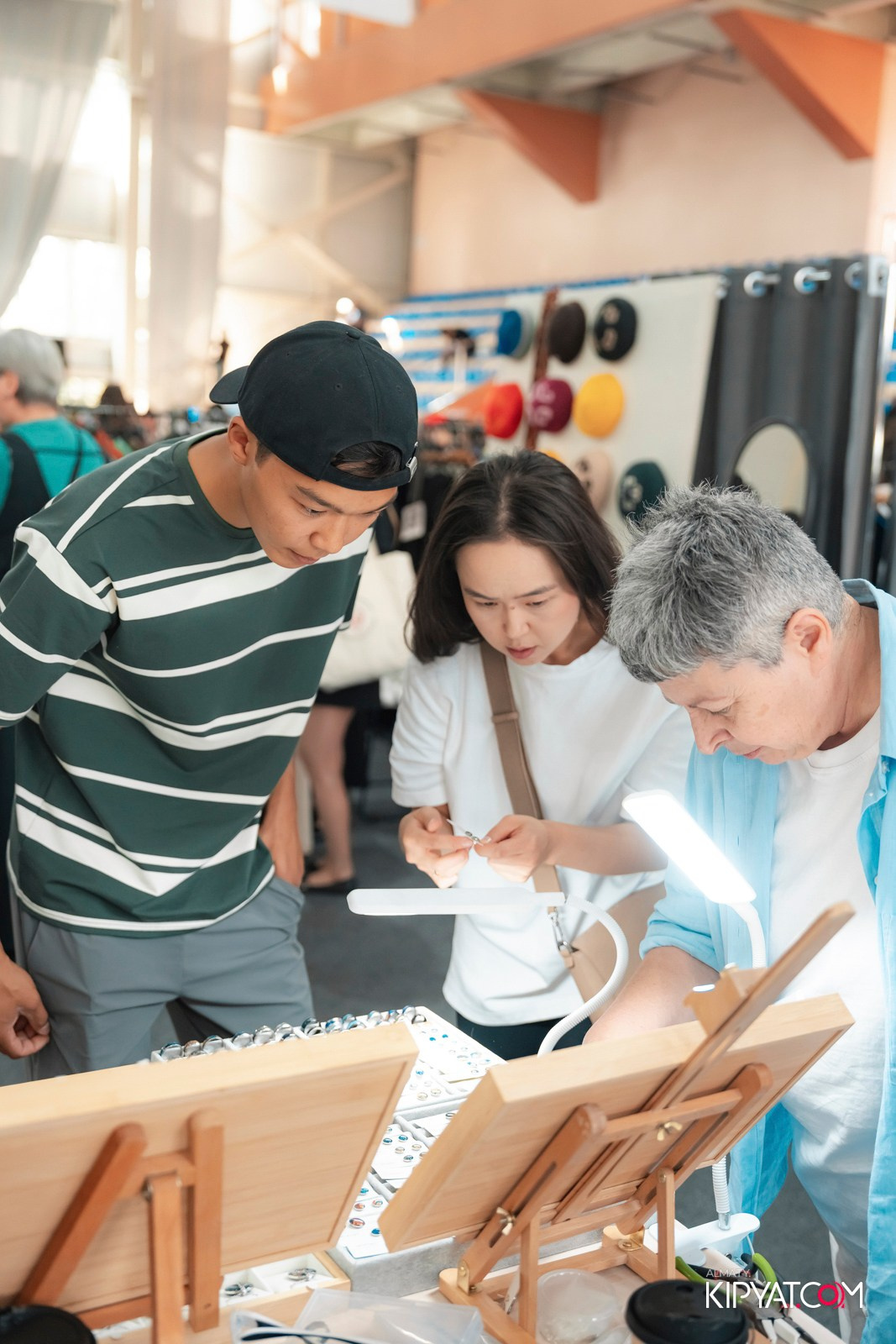 ETHNO POP-UP STORE, SABANTOI B SADU ARENA. КИПЯТКОМ АЛМАТЫ!