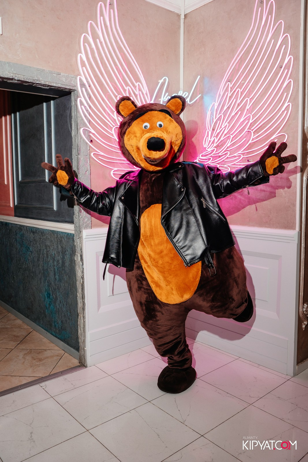 УХО И МЕДВЕДЬ НА КУРМАНГАЗЫ. КИПЯТКОМ АЛМАТЫ!