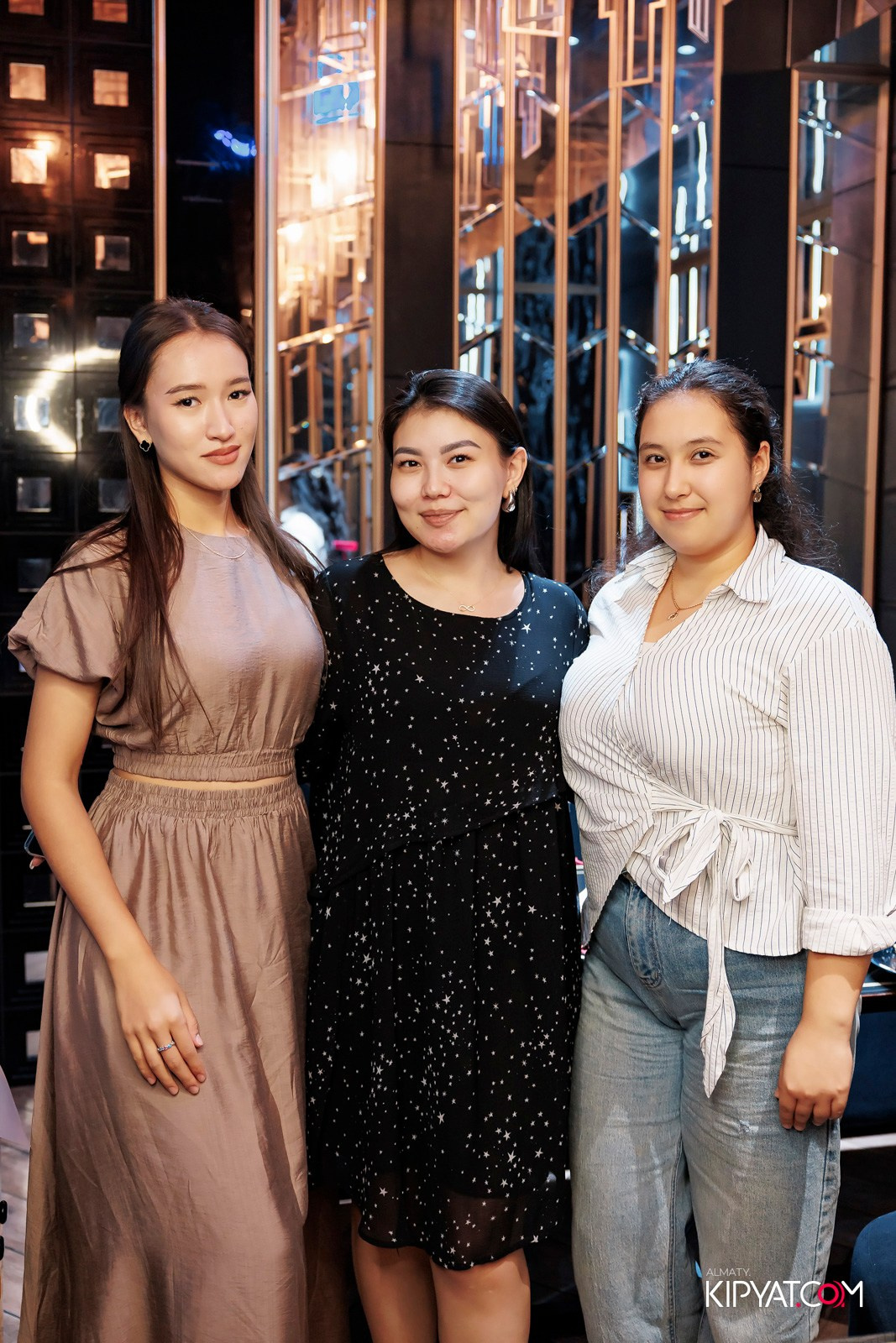 ЗАЯ, НА БИС. КИПЯТКОМ АЛМАТЫ!