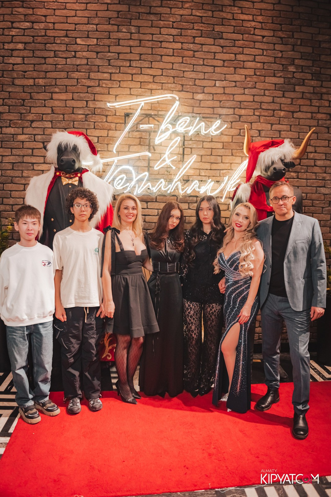 ZIYAFET MEAT HOUSЕ. КИПЯТКОМ АЛМАТЫ!