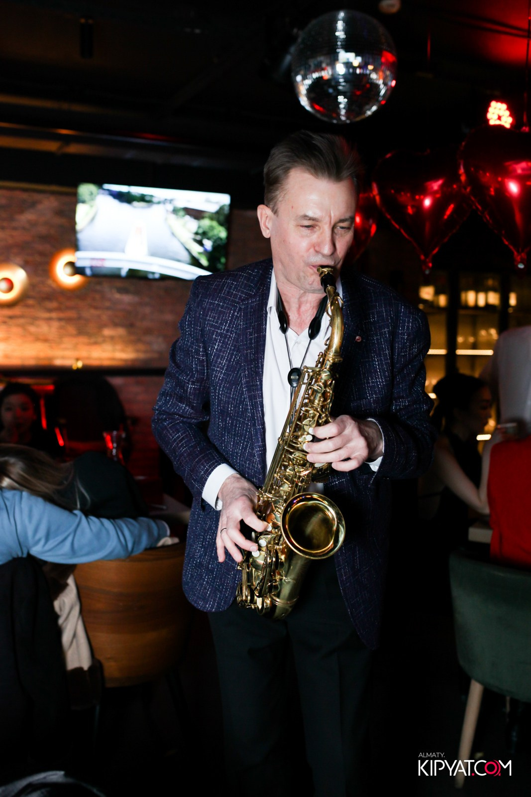 SPACE KARAOKE BAR. КИПЯТКОМ АЛМАТЫ!