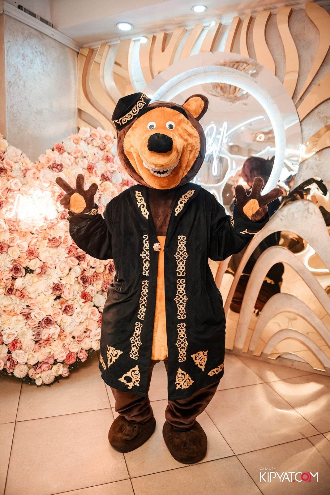 УХО И МЕДВЕДЬ НА КУРМАНГАЗЫ. КИПЯТКОМ АЛМАТЫ!