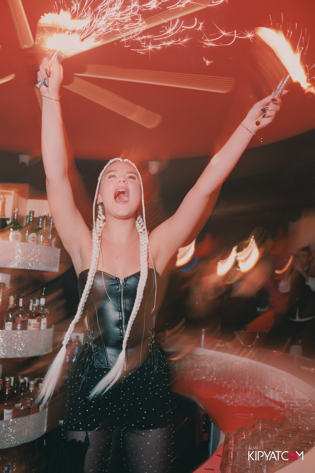 SANTA BARBARA. КИПЯТКОМ АЛМАТЫ!