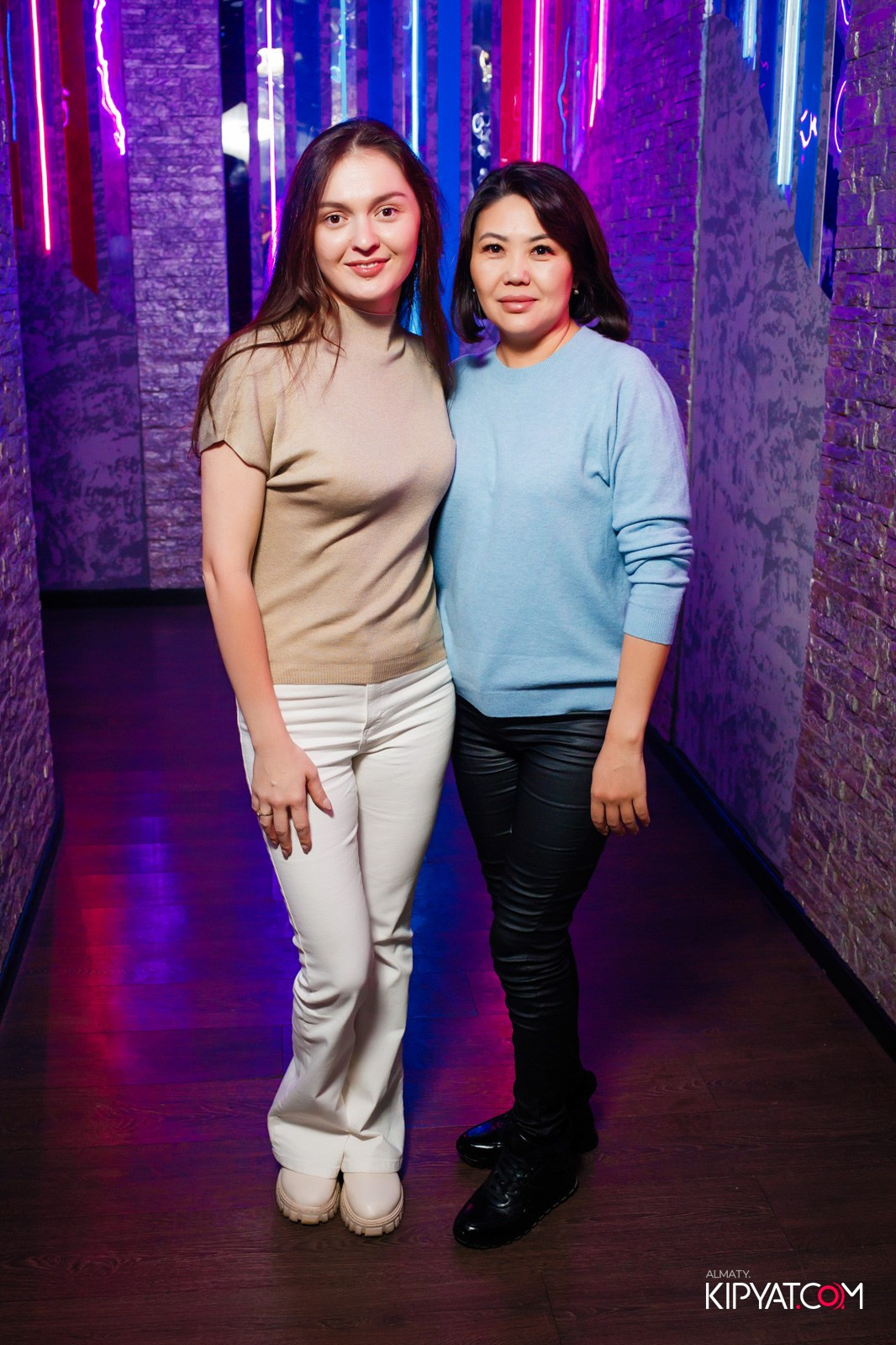 УХО И МЕДВЕДЬ НА ГАГАРИНА. КИПЯТКОМ АЛМАТЫ!