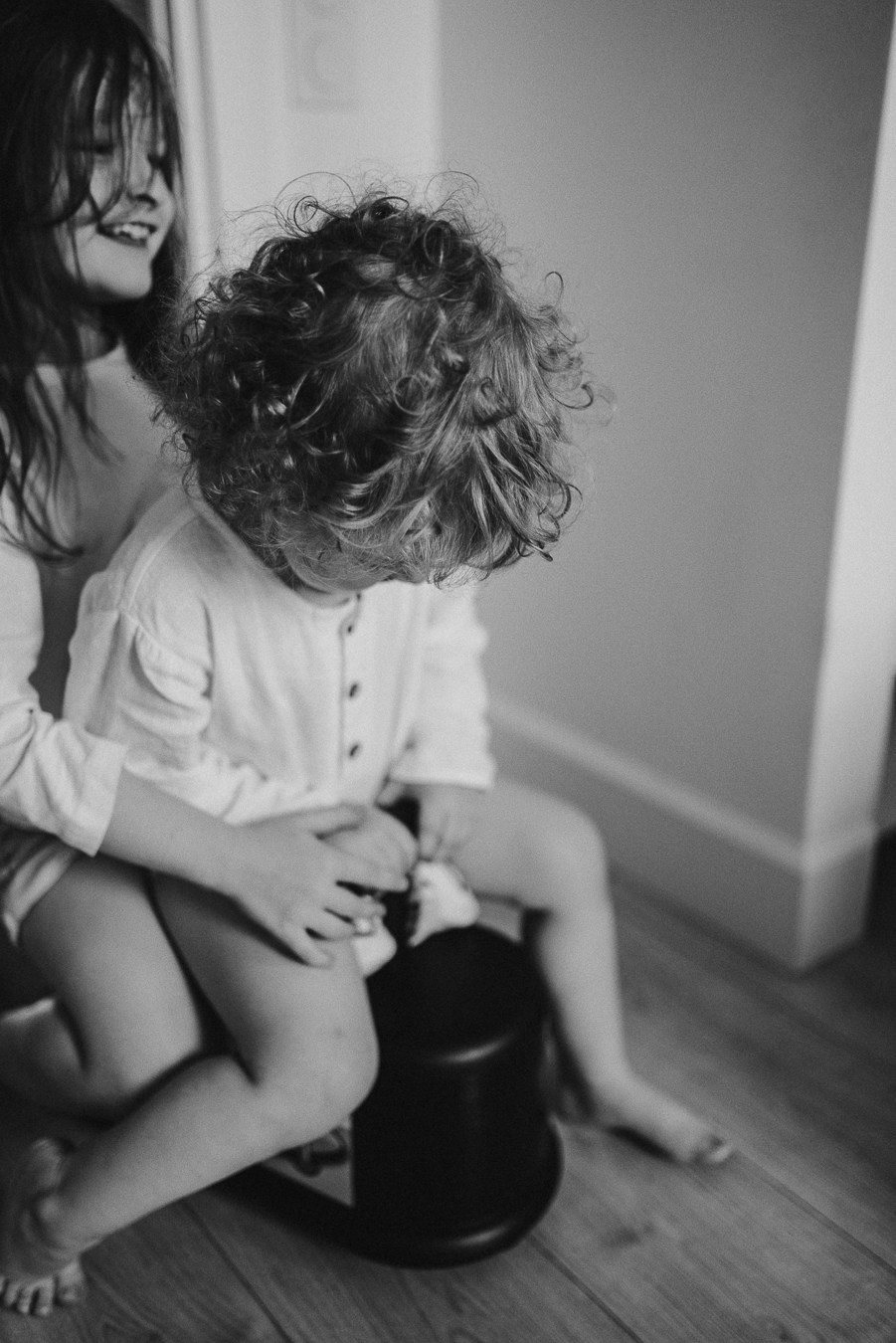 Костя, Яна, Кристина, Леон | дома