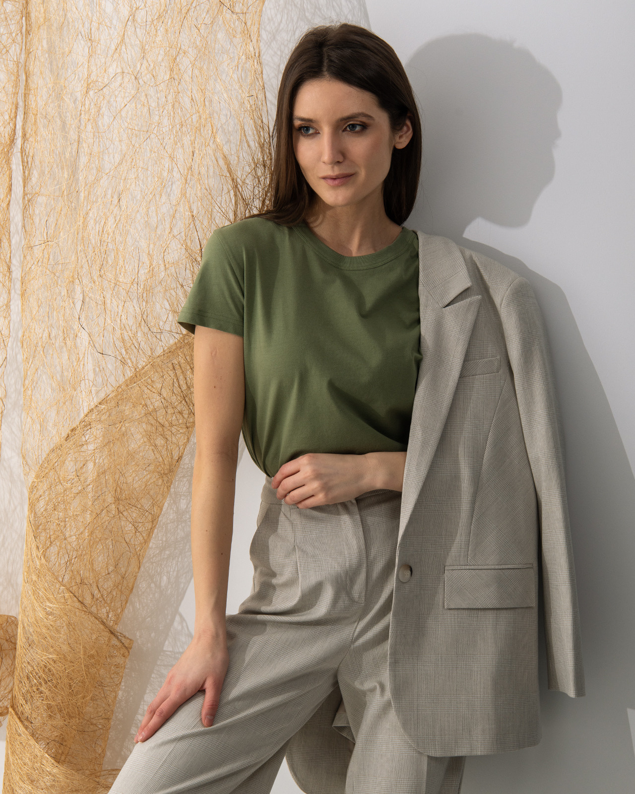 Для Wildberries, Ozon, СберМегамаркет, Авито и других маркетплейсов. Фотосъёмка интерьеров и архитектуры гостиниц, промышленная съёмка