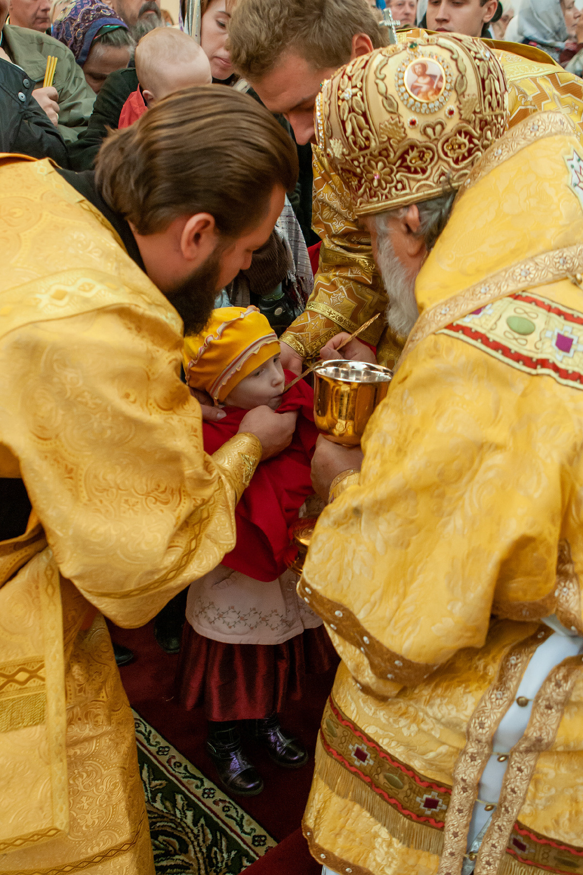 Освящение Кафедрального собора Успения Пресвятой Богородицы. Фотосъёмка интерьеров и архитектуры гостиниц, промышленная съёмка