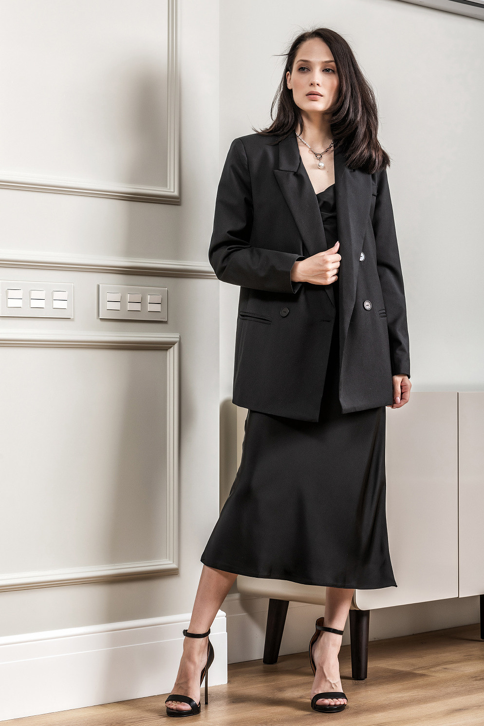 Фотосъёмка одежды для женщин и девушек. Фотосъёмка интерьеров и архитектуры гостиниц, промышленная съёмка